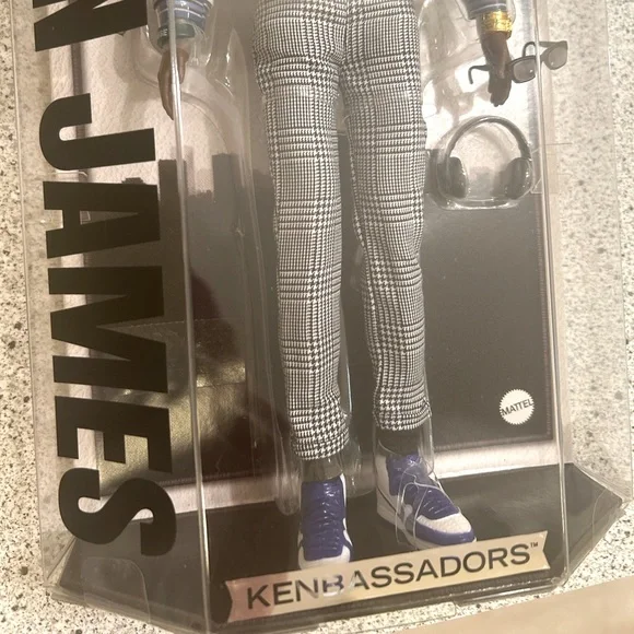Mattel Kenbassador LeBron James Doll NIB IN HAND! - Picture 10 of 11